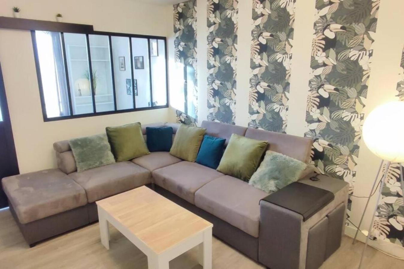 T4 Massy Tgv By Beds4Wanderlust - 80M2 Avec Terrasse Et Bureau - Proche Coulee Verte - Ideal Pro Ou Famille Экстерьер фото